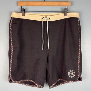 Roark The Chiller 7" Boardshorts Men's 36 Black Skull Patch Striped Trim Trunks